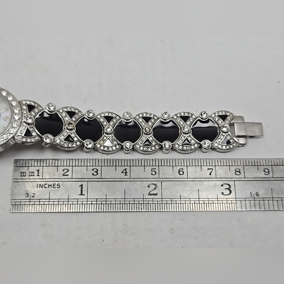 Victoria Wieck LADIES Watch Mother of Pearl Silver Tone & Black Enamel Crystals - Picture 7 of 9